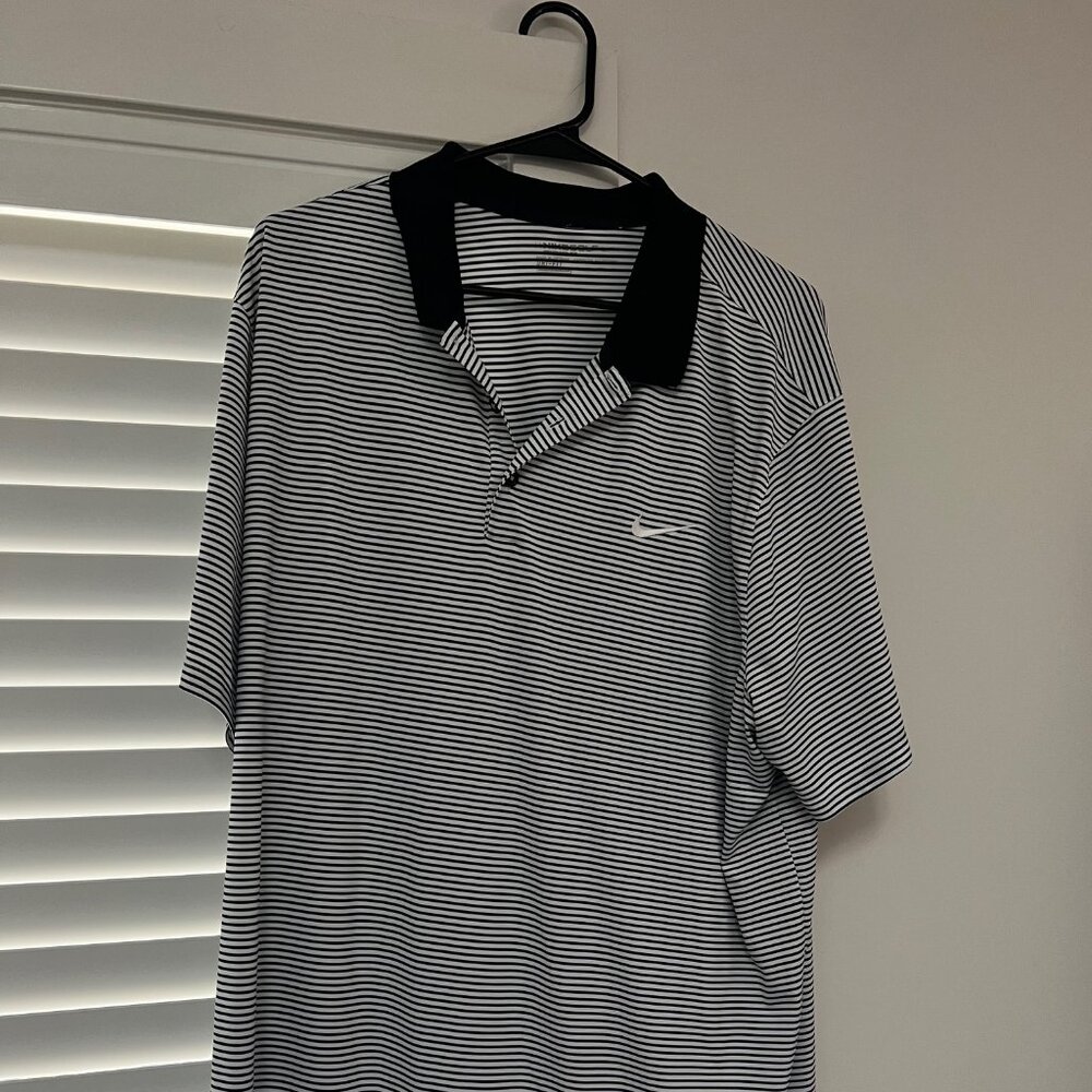 Nike Men's Dri-Fit Short Sleeve Polo Shirt / XXL / White & Black